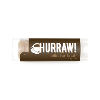 Hurraw koffie lippenbalsem in de hand