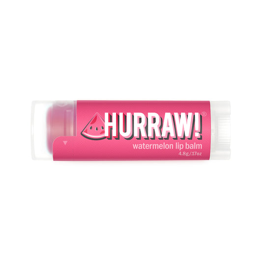 Hurraw watermeloen lippenbalsem productfoto op lichte achtergrond